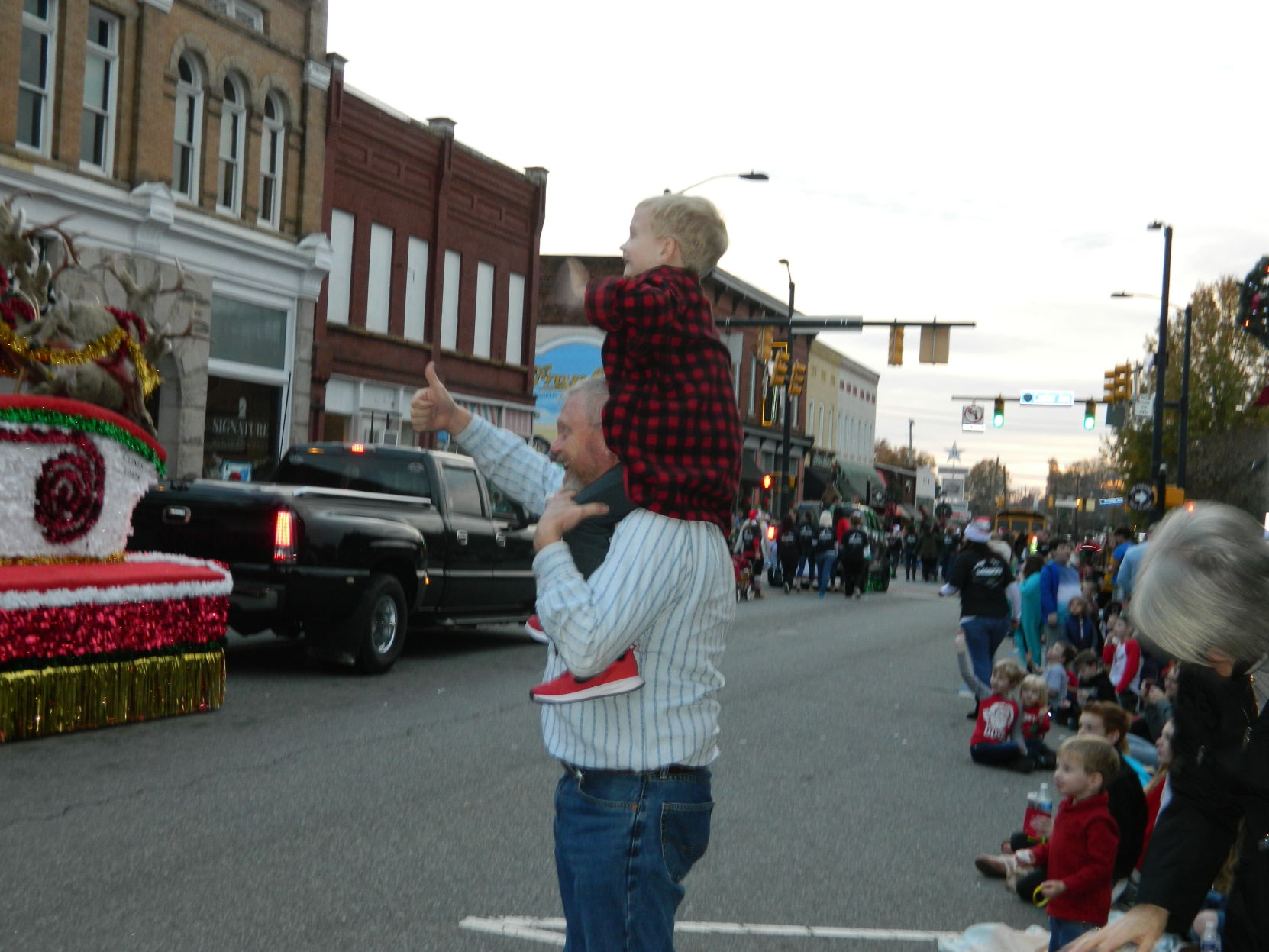 Mooresville Christmas Parade (493).JPG